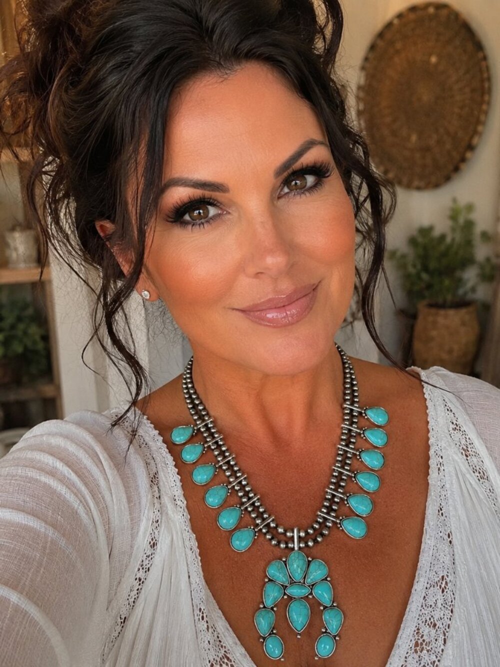 LARGE TURQUOISE STATEMENT NECKLACE